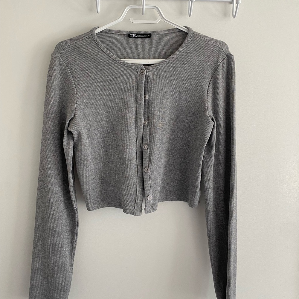 Zara cardigan 🩶